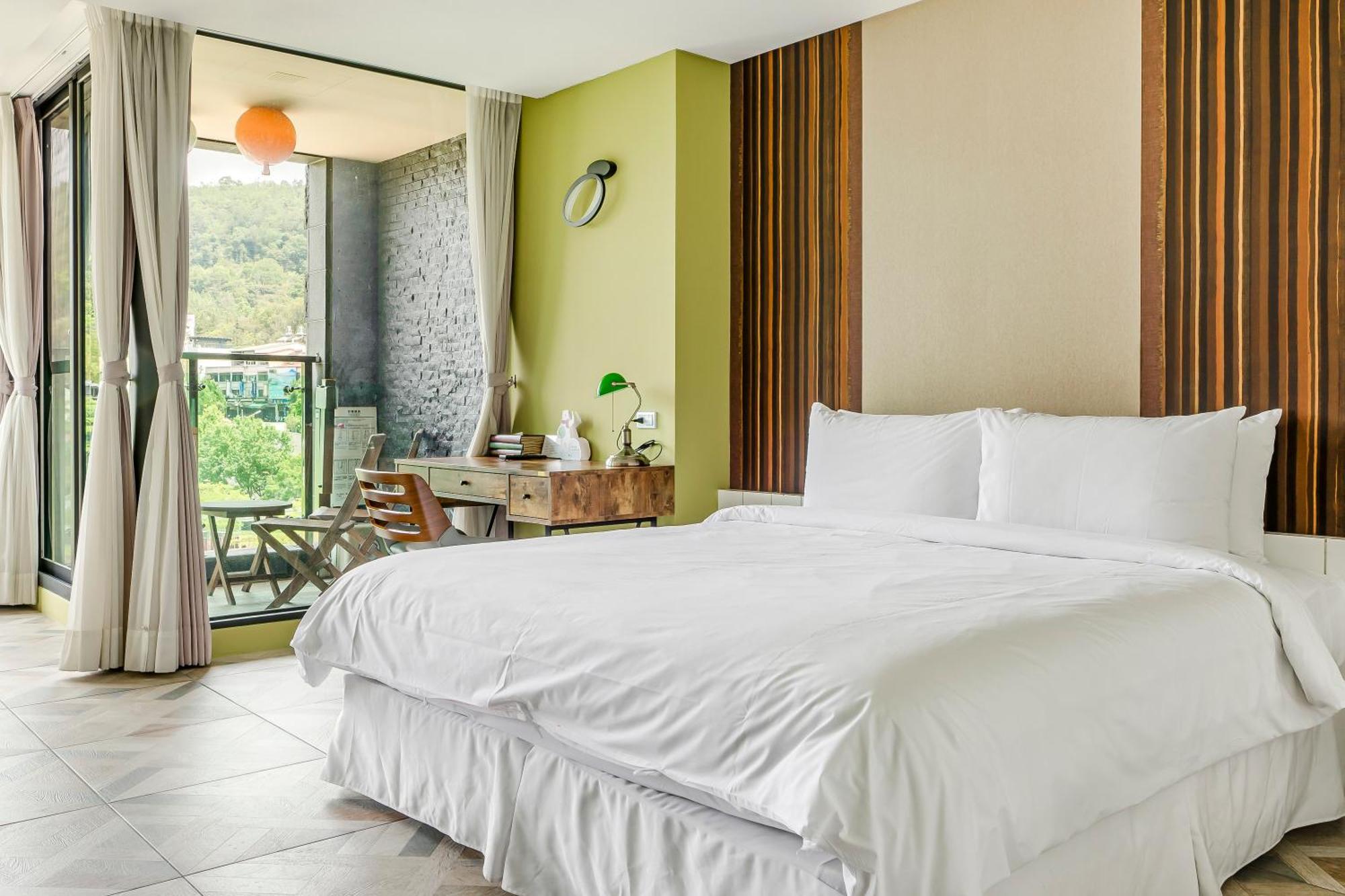 Han Yan Design Hotel Yuchi Bagian luar foto