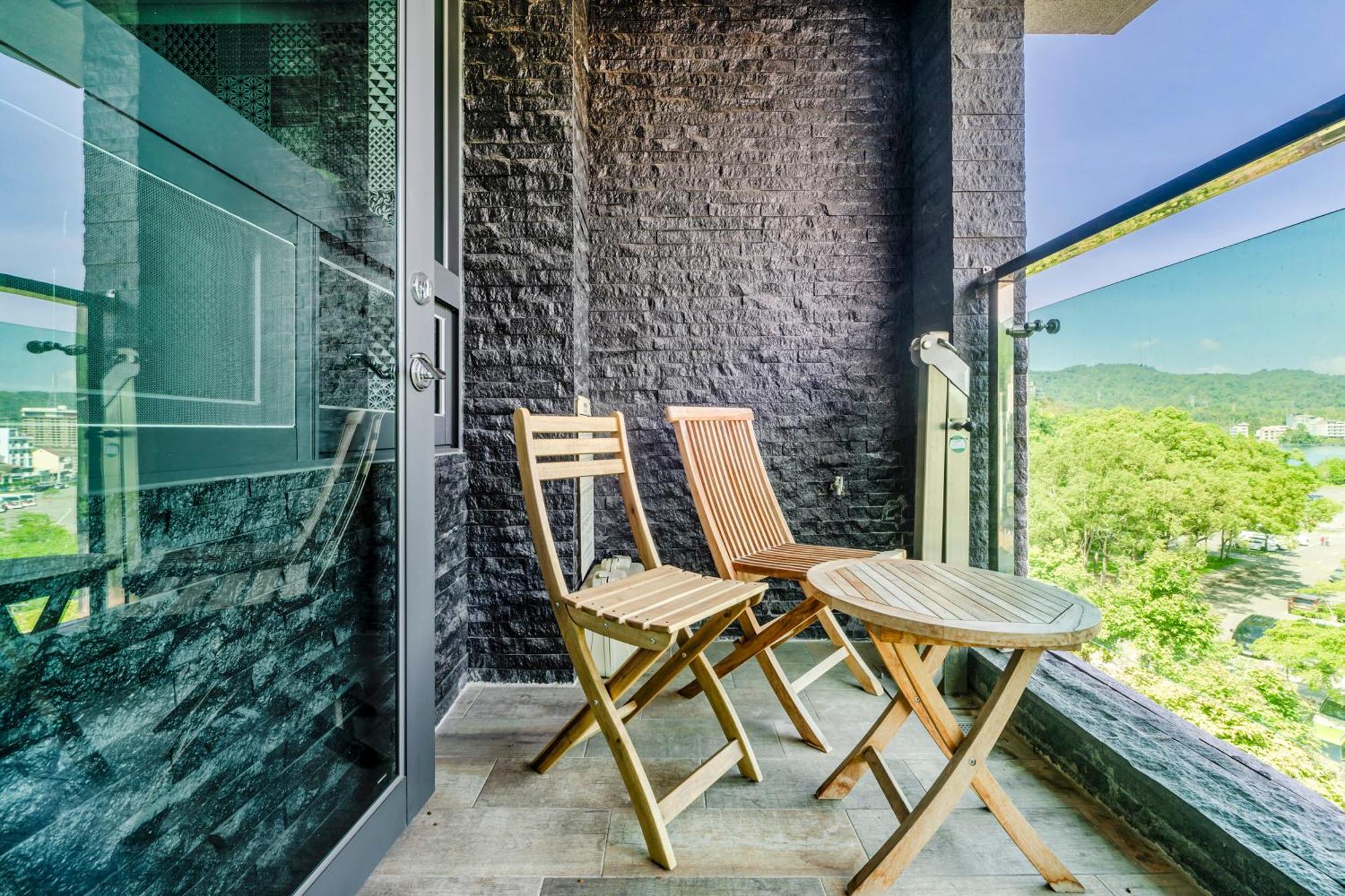 Han Yan Design Hotel Yuchi Bagian luar foto
