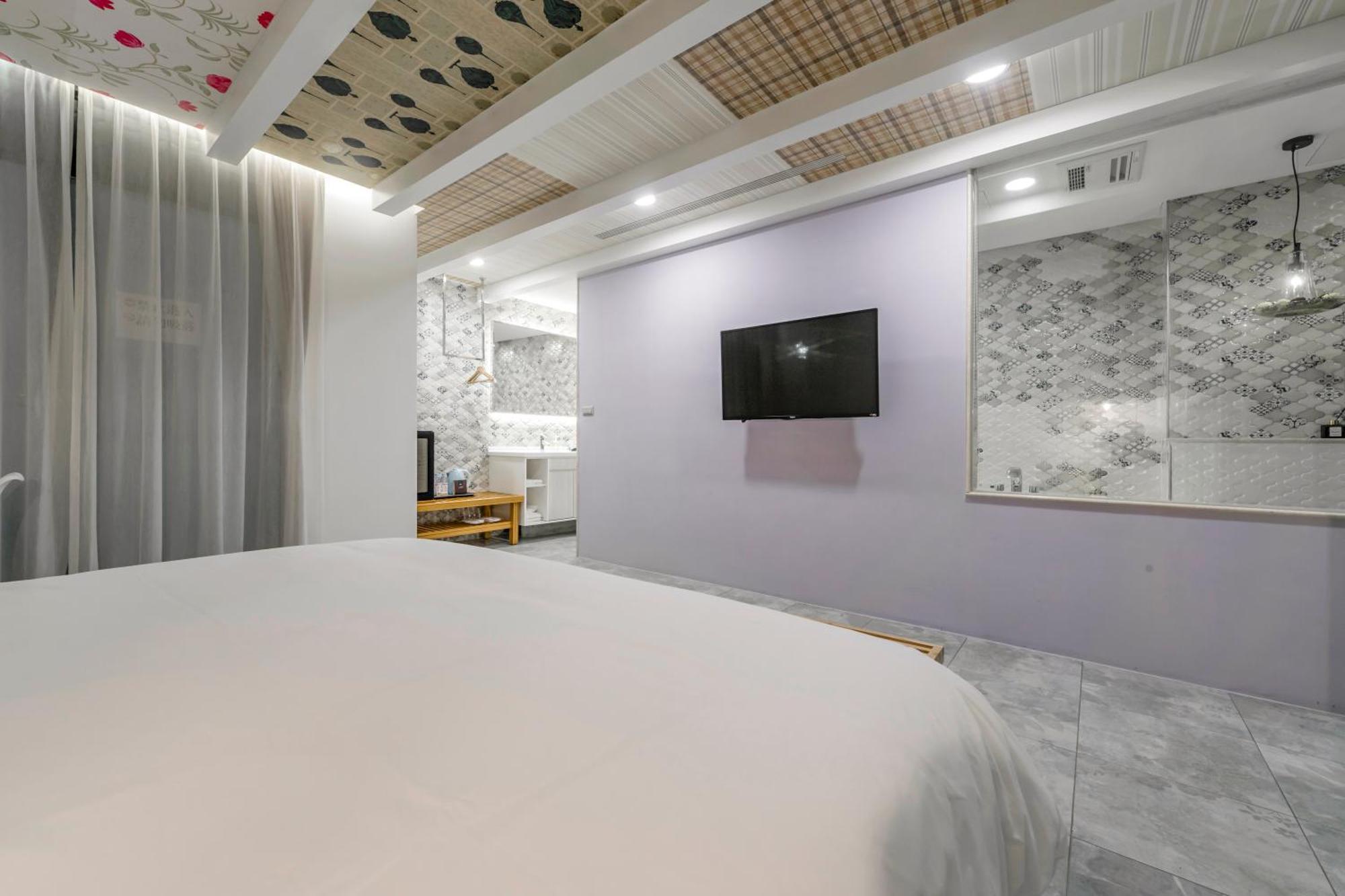 Han Yan Design Hotel Yuchi Bagian luar foto