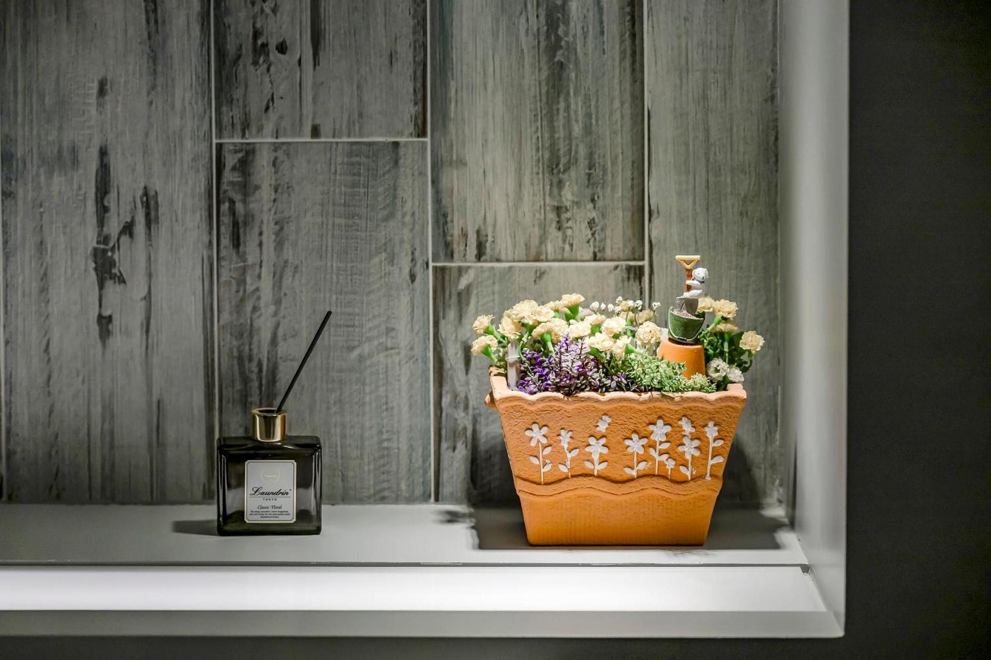 Han Yan Design Hotel Yuchi Bagian luar foto