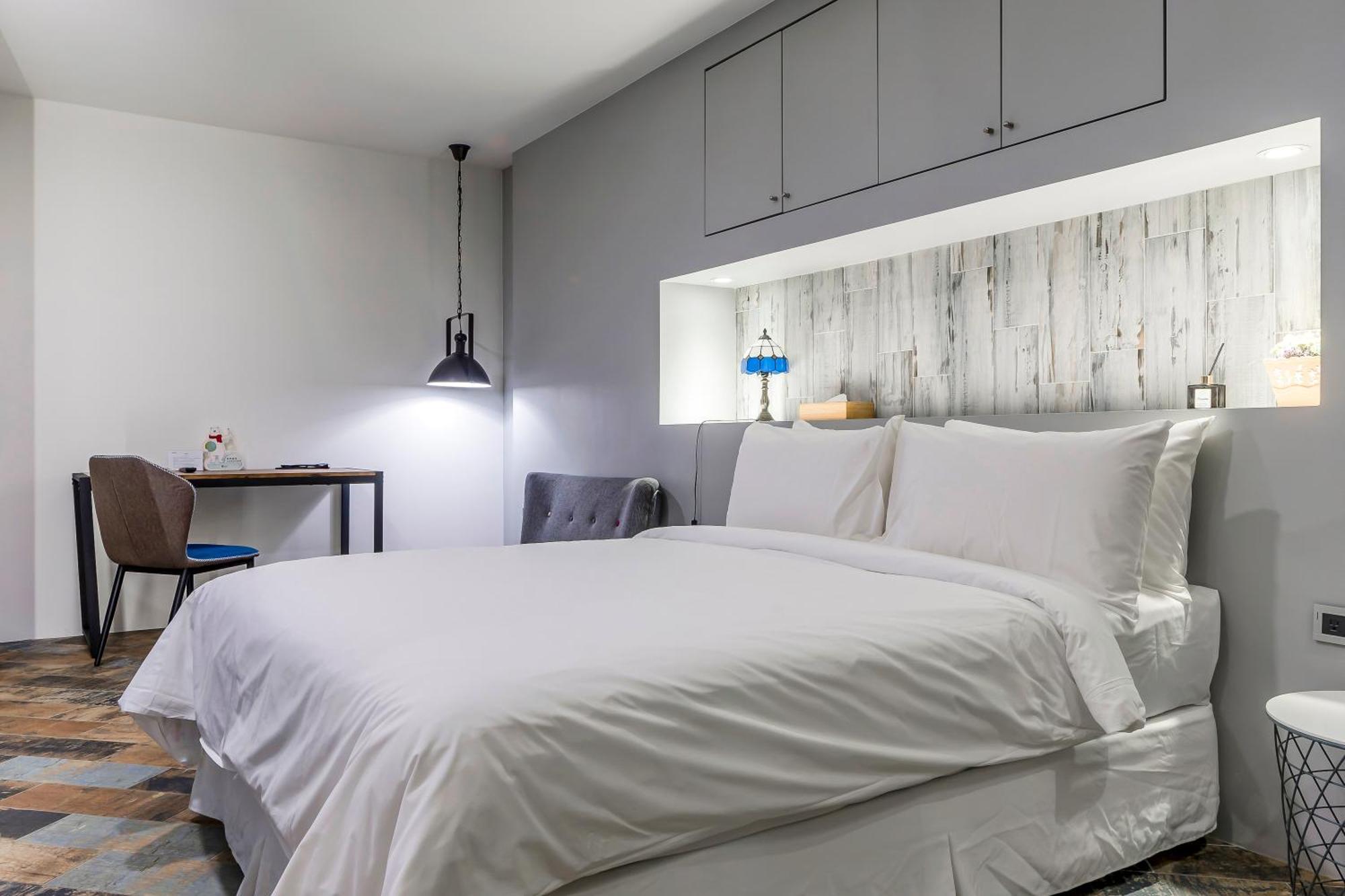 Han Yan Design Hotel Yuchi Bagian luar foto