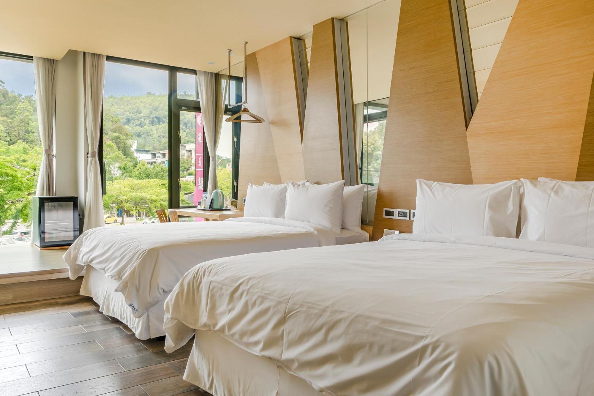 Han Yan Design Hotel Yuchi Bagian luar foto